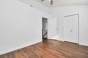 2002 Gentryside Dr, Houston, TX 77077 - Photo 18