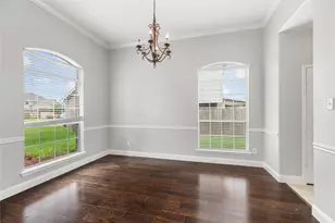 5027 Wimberly Ln, Baytown, TX 77523 - Photo 6
