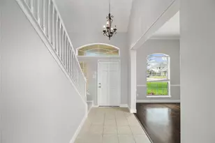 5027 Wimberly Ln, Baytown, TX 77523 - Photo 4