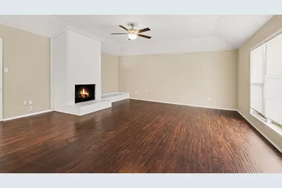 16318 Blackhawk Boulevard, Friendswood, TX 77546 - Photo 6
