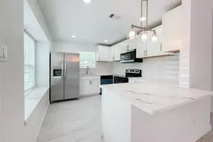 22103 Diane Dr, Spring, TX 77373 - Photo 8