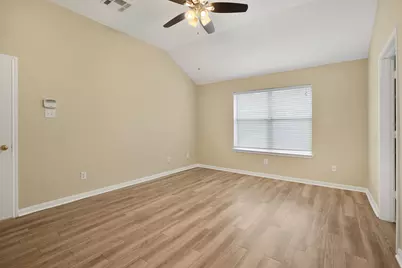 21558 Duke Alexander Drive, Kingwood, TX 77339 - Photo 10