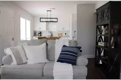 4312 Ave O 1/2 #2, Galveston, TX 77550 - Photo 6