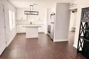 4312 Ave O 1/2, Galveston, TX 77550 - Photo 8