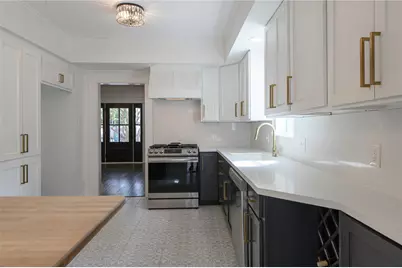 105 E 14th Street, Houston, TX 77008 - Photo 10