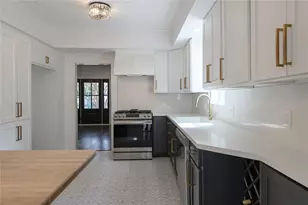 105 E 14th St, Houston, TX 77008 - Photo 10