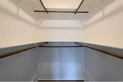 105 E 14th Street, Houston, TX 77008 - Photo 22