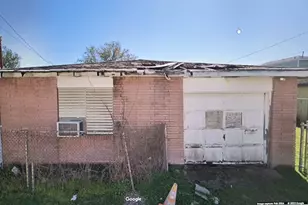 5108 Avenue M, Galveston, TX 77551 - Photo 2