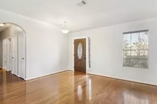 524 Cedar Branch Dr, League City, TX 77573 - Photo 2