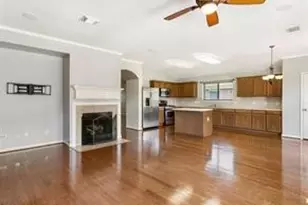 524 Cedar Branch Dr, League City, TX 77573 - Photo 4