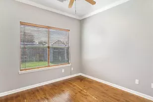 524 Cedar Branch Dr, League City, TX 77573 - Photo 12