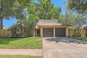 6715 La Sombra Dr, Houston, TX 77083 - Photo 1