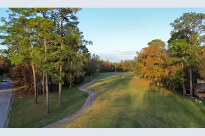 1511 Tournament Court, Crosby, TX 77532 - Photo 38