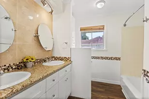 3601 E Jasmine St, Pearland, TX 77581 - Photo 18