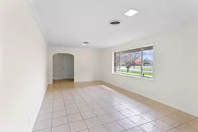 3601 E Jasmine Street, Pearland, TX 77581 - Photo 8