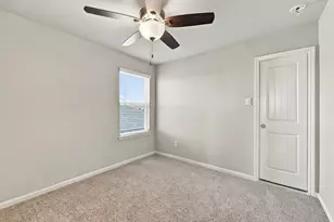 8803 Jamison Dr, Rosenberg, TX 77469 - Photo 32