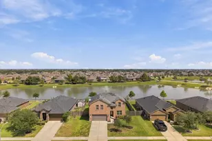 8803 Jamison Dr, Rosenberg, TX 77469 - Photo 2