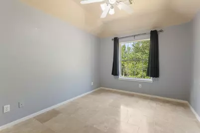 15 Powers Bend Way, The Woodlands, TX 77382 - Photo 14