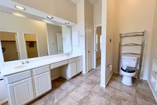 4723 Silverlake Dr, Sugar Land, TX 77479 - Photo 22
