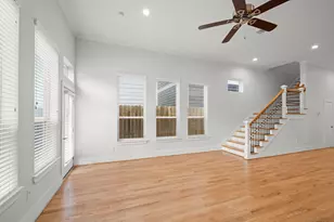 206 Burr St, Houston, TX 77011 - Photo 14