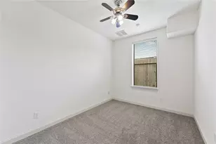 2305 Bastrop St, Houston, TX 77004 - Photo 4