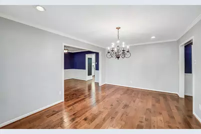 10026 Overbrook Lane, Houston, TX 77042 - Photo 8