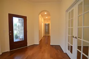 1227 N Riviera Cir, Pearland, TX 77581 - Photo 4