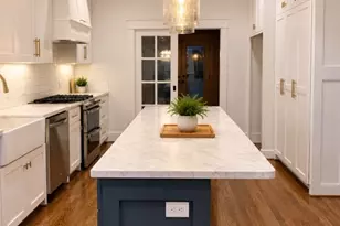 1011 W Melwood St, Houston, TX 77009 - Photo 12