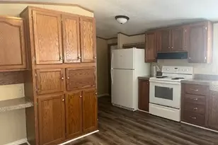 13206 Captain Cir, Willis, TX 77318 - Photo 6