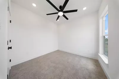 3219 Fontinot Street, Houston, TX 77026 - Photo 14