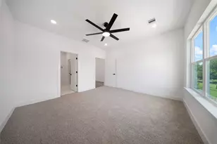 3219 Fontinot St, Houston, TX 77026 - Photo 4