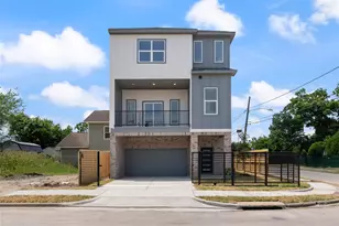 3219 Fontinot St, Houston, TX 77026 - Photo 1