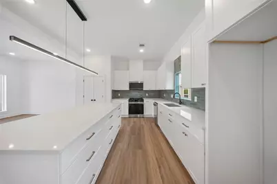 3219 Fontinot Street, Houston, TX 77026 - Photo 22