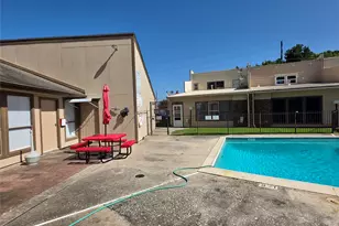 1014 Graham St, Tomball, TX 77375 - Photo 14