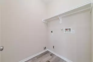 15319 Leila Bend Dr, Houston, TX 77082 - Photo 22