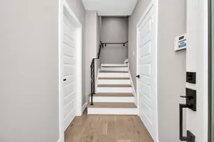 316 Thornton Rd, Houston, TX 77018 - Photo 6