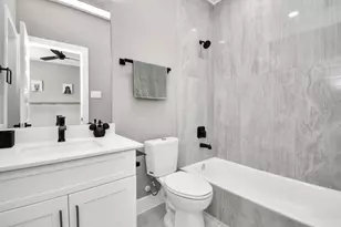 316 Thornton Rd, Houston, TX 77018 - Photo 18