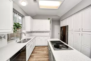 1406 Lamplight Trail Dr, Katy, TX 77450 - Photo 14