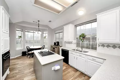 1406 Lamplight Trail Drive, Katy, TX 77450 - Photo 12