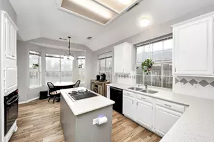 1406 Lamplight Trail Dr, Katy, TX 77450 - Photo 12