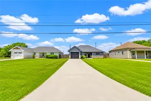 7610 Avenue G, Beasley, TX 77417 - Photo 2