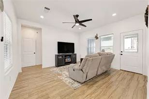 7610 Avenue G, Beasley, TX 77417 - Photo 10
