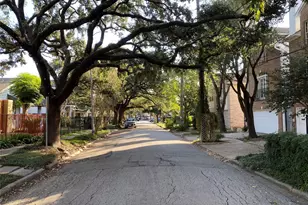 2604 Hopkins St, Houston, TX 77006 - Photo 26