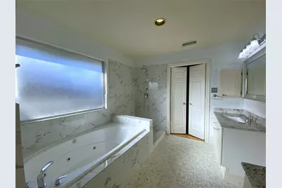 2604 Hopkins Street #1/2, Houston, TX 77006 - Photo 24