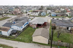 5108 Ave L St, Galveston, TX 77551 - Photo 36