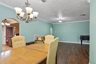 5108 Ave L St, Galveston, TX 77551 - Photo 8