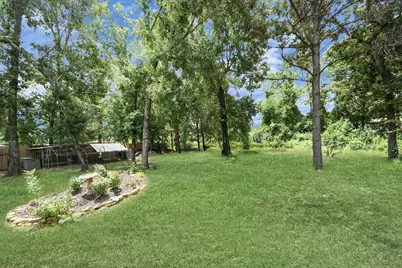 6319 Nowlin Drive, Baytown, TX 77521 - Photo 14