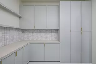 1919 Potomac Dr, Houston, TX 77057 - Photo 18