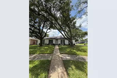 16602 David Glen Drive, Friendswood, TX 77546 - Photo 1