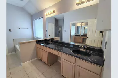 2950 Highland Lakes Drive, Missouri City, TX 77459 - Photo 14